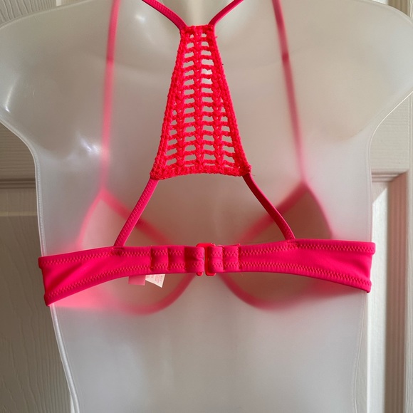 Victoria Secret bikini swim top - Picture 3 of 4